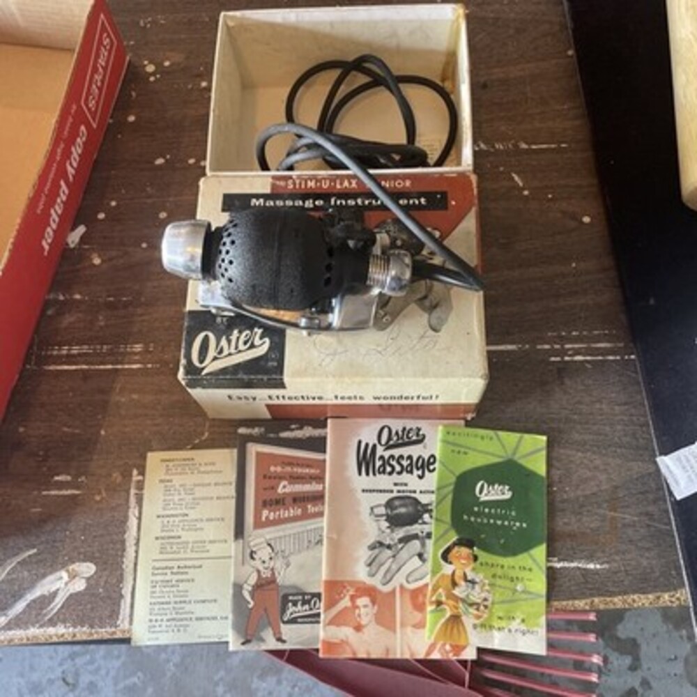 Vintage Oster Stim-U-Lax Junior Model M4 Electric Hand Massager Chrome Black 45W